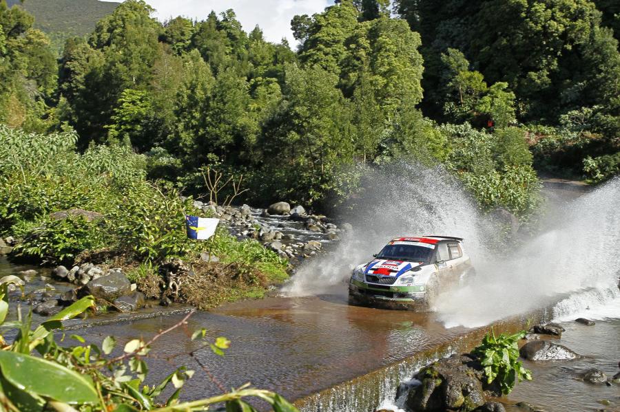  Skoda Fabia S2000 Rally of Azores 2012 года  (фото 8 из 21)
